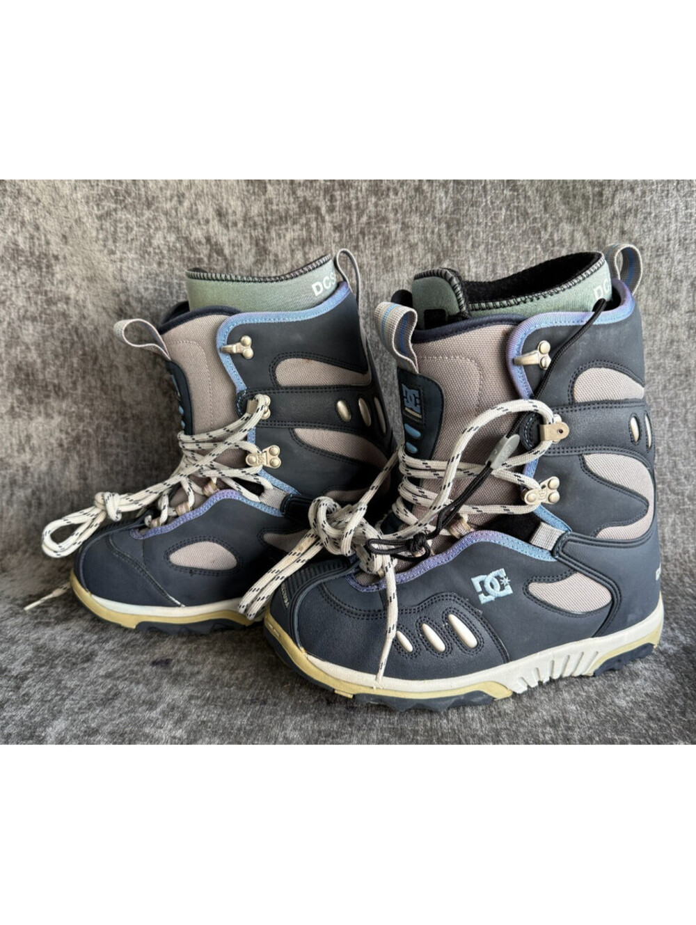 DC Shoes Brabus Vintage Snowboard Boots Size 8.5 Navy C Blue 101619 NEW